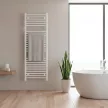 Egyenes törölközőszárító radiátor 1200x500 mm fehér